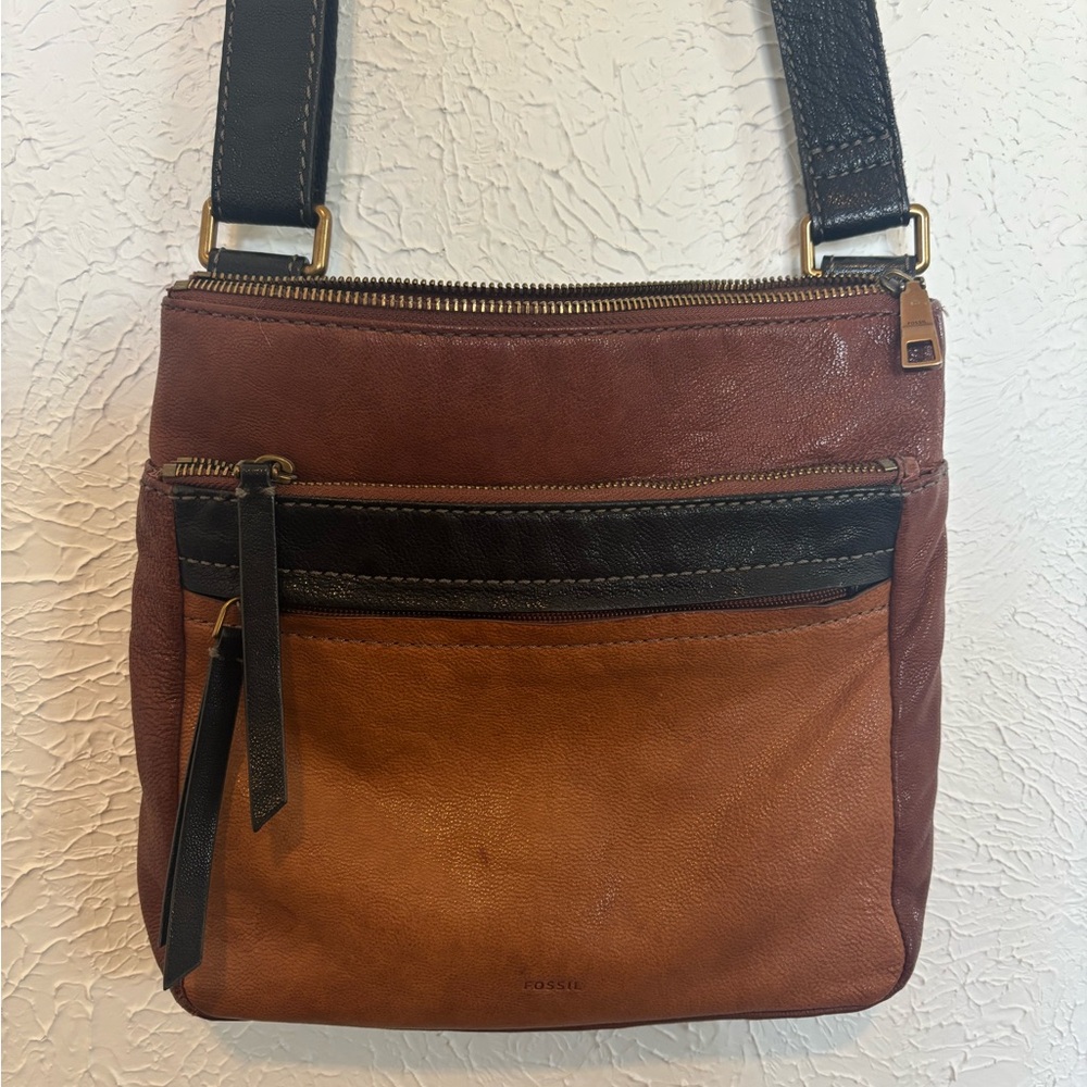 Fossil Two-Tone Brown and Black Leather Messenger Bag